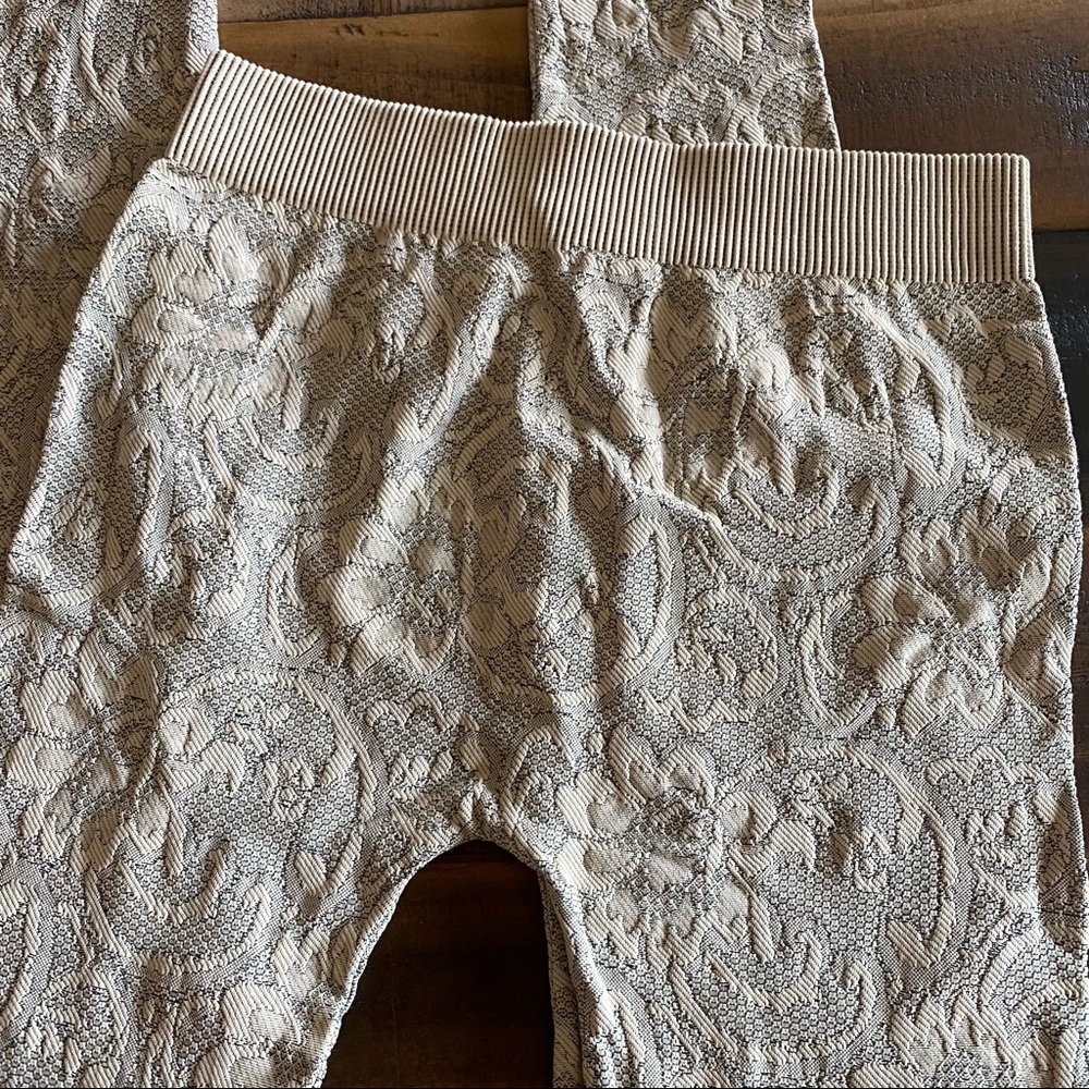New Tan and Black Pattern Leggings